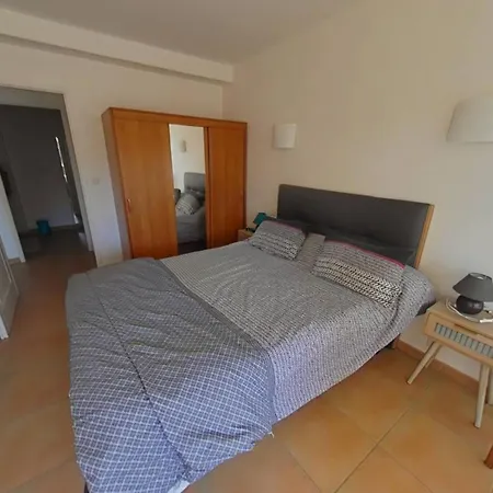 Bel Au Calme De 82m² Apartment