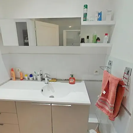 Bel Au Calme De 82m²
